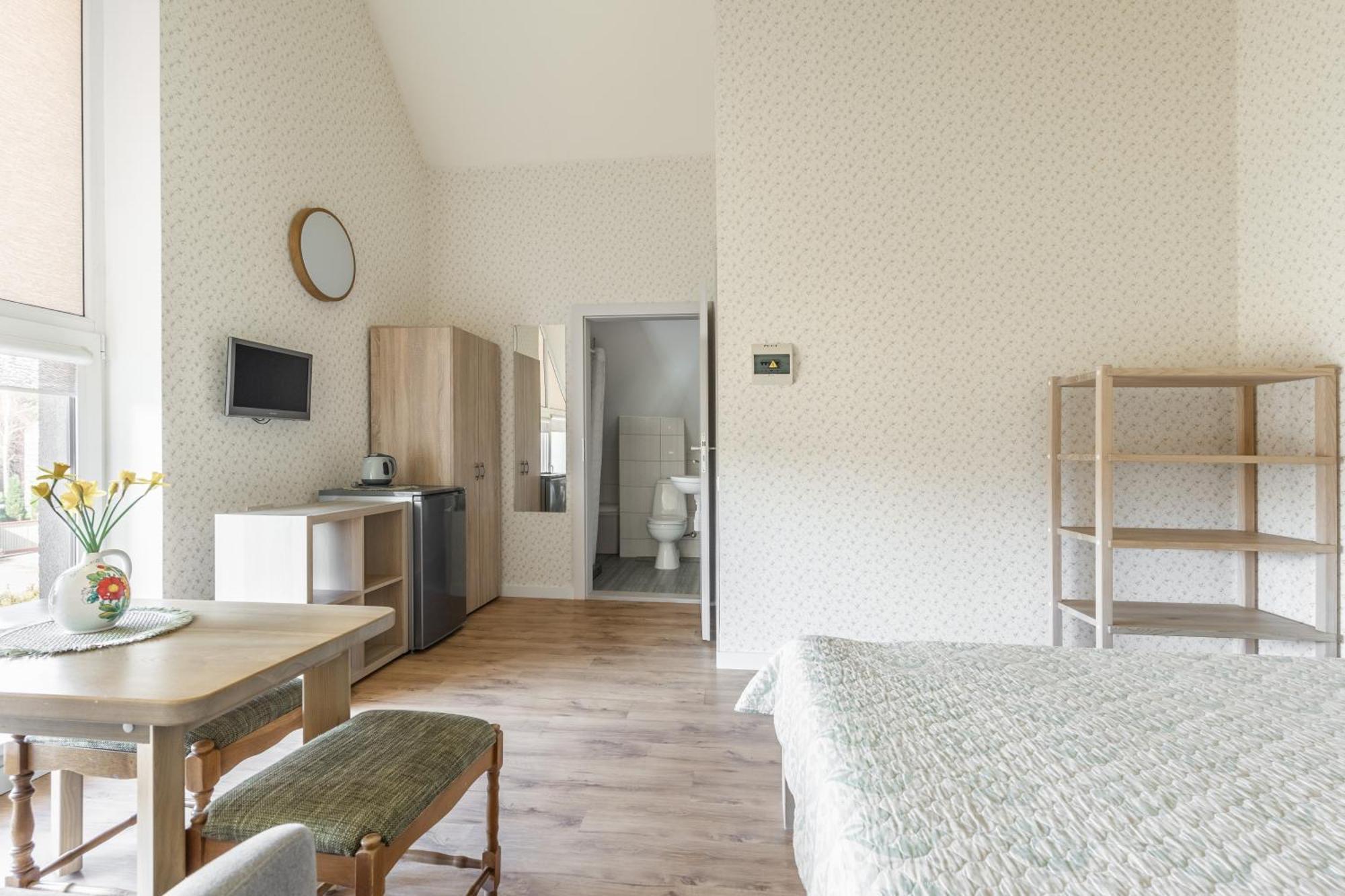 7 Sakalai Hotell Palanga Exteriör bild